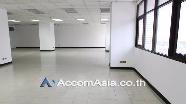 6  Office Space For Rent in Charoen Nakhon ,Bangkok BTS Krung Thon Buri at Thai Sri Tower AA17855